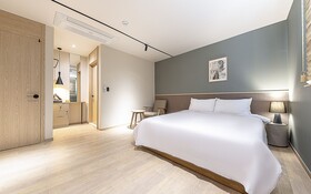 Gwangju Hotel Seven Bricks