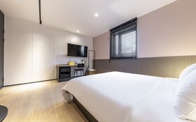 Gwangju Hotel Seven Bricks
