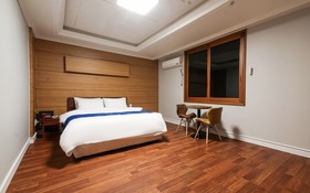 Gwangju Sangmu Alice Business Hotel