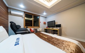 Gwangju Sangmu Alice Business Hotel