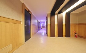 Gwangju Sangmu Alice Business Hotel