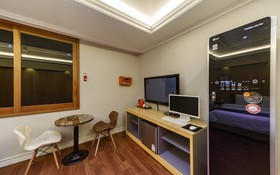 Gwangju Sangmu Alice Business Hotel