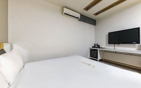 Gwangju Sangmu Hyu