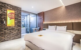 Gwangju Sinandong Katok