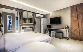 Gwangju Sinandong Katok