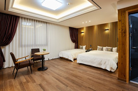 Noble Stay Hotel