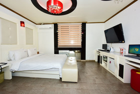 Queen Hotel