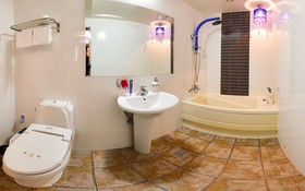 Queen Hotel