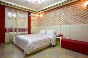 Queen Hotel
