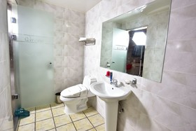 Queen Hotel