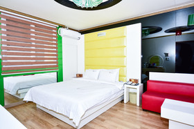 Queen Hotel