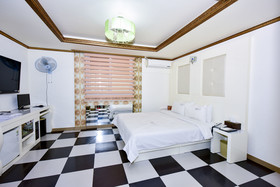 Queen Hotel
