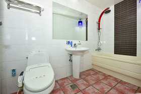 Queen Hotel