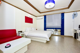 Queen Hotel