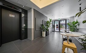Urban Life Hotel