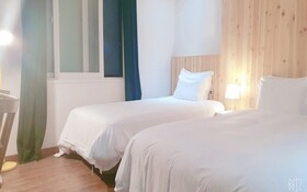 Urban Life Hotel