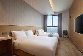 L7 Haeundae by Lotte