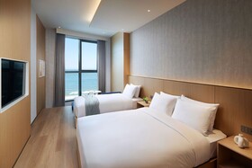 L7 Haeundae by Lotte