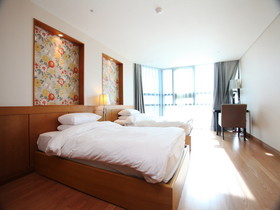 Sunset Hotel