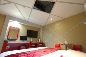 Icheon J Hotel