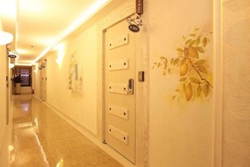 Art 1 Hotel