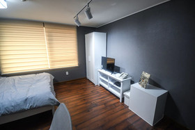 Bluehum Guesthouse