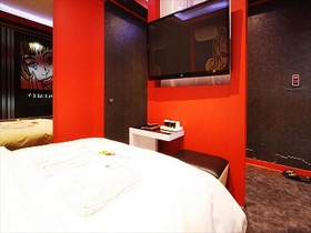 Bus Hotel