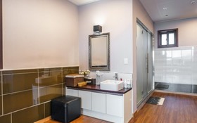Daebudo Gallery Spa Pension
