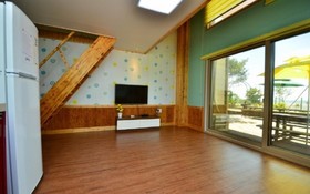 Daebudo Rainbow Pension