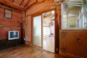 Daebudo Wanggeon Village Pension