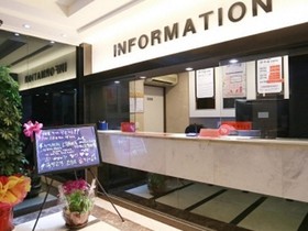 D Day Hotel