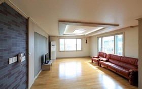 Eulwangri Q House Pension