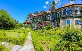 Ganghwado Farms House