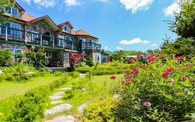 Ganghwado Farms House