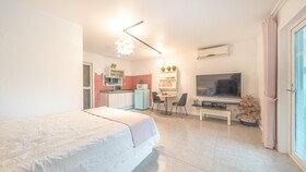 Ganghwa Giverny Spa Pension