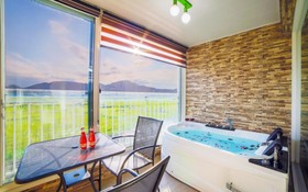 Ganghwa Joayo Spa Pension