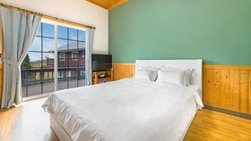 Ganghwa Muldoll Iyagi Pension