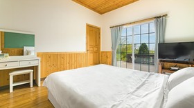 Ganghwa Muldoll Iyagi Pension