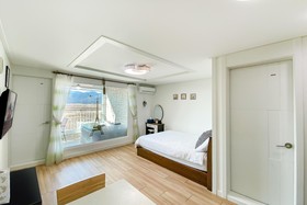 Ganghwa Noel Spa Pension