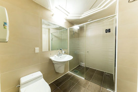 Goodstay Hotel C&