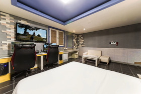 Goodstay Hotel C&