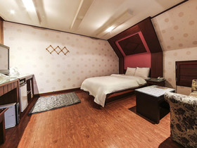 Goodstay With Hotel
