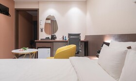 H-Avenue Hotel Geomdan New Town