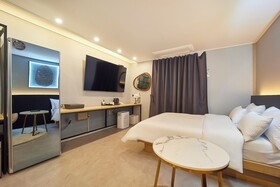 Hotel Carlton
