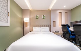 Hotel Juno