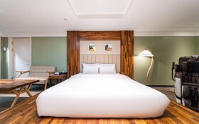 Hotel Juno
