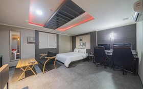 Hotel Juno