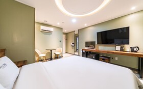 Hotel Juno