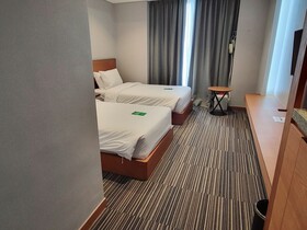Hotel Tour Incheon Airport Hotel & Suites