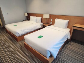 Hotel Tour Incheon Airport Hotel & Suites